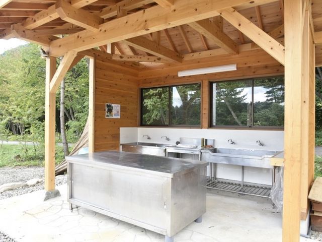 �L�����v������݂��Ă��܂��B_�S�Ίق��܂ǂ߂̓�