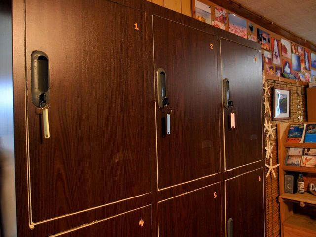 �y���t���b�J�[�����z���ւ���M�d�i���܂Ƃ߂ē���A�傫�߂̃��b�J�[�������ł��g�����������܂��I_Diving�@Shop Lei�i�_�C�r���O�V���b�v���C�j