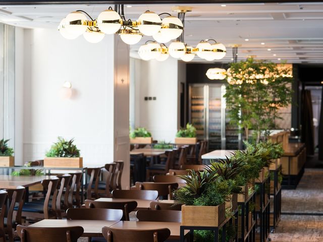 �X�J�C�_�C�j���O�u�A�u�v�X�����i_�z�e���O�������B�A���