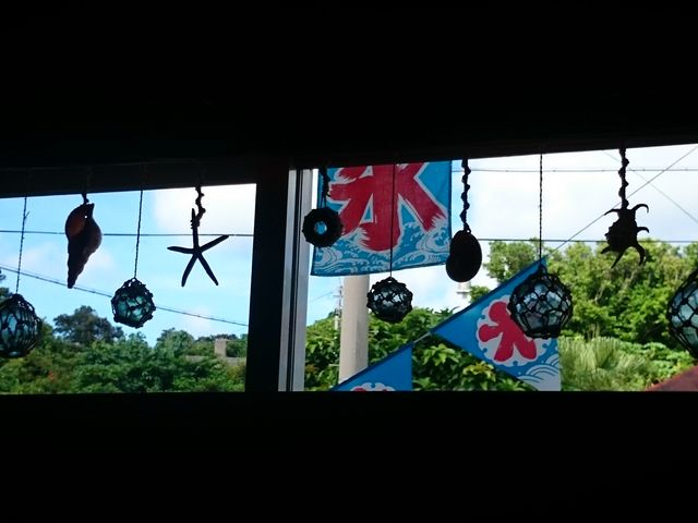 ���̏{�̃t���[�c�W���[�X�A���r�[���Ȃǂ���܂��B�c�A�[��̂��x�e�Ɂ�_���\���J�k�[�c�A�[�ē��O�q�]