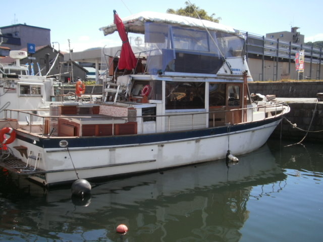 �N���[�Y�u���[�V�[