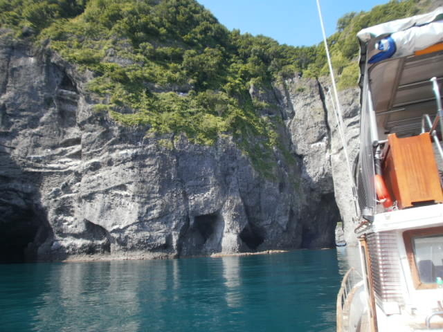 �N���[�Y�u���[�V�[