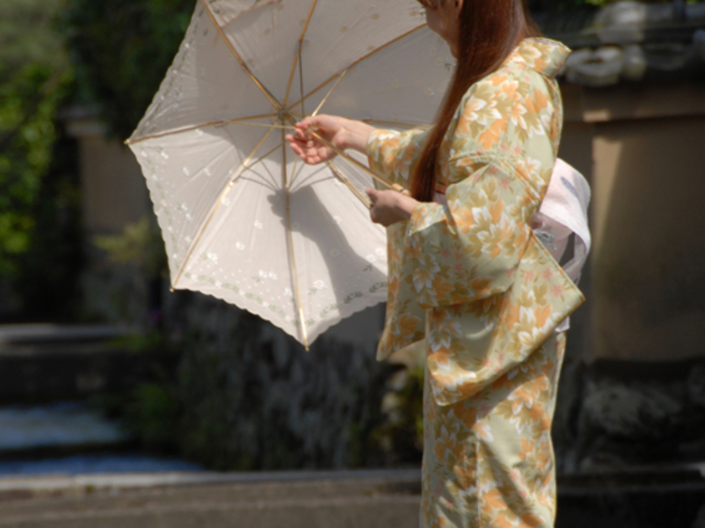 �����������s�Œ����𒅂�̂Ȃ�A���s�炵�������炵���𑶕��Ɋy���߂鋞�s�l�ڐ���UmeSakura�̒��������^���I_UME�@SAKURA�@���s���������^������