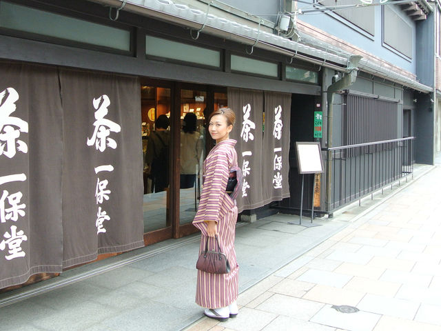 ���̕��͋C�ƃR�[�f�B�l�[�g�c�����^���Ɍ����Ȃ������^������������UmeSakura�̃R�_�����ł��B_UME�@SAKURA�@���s���������^������