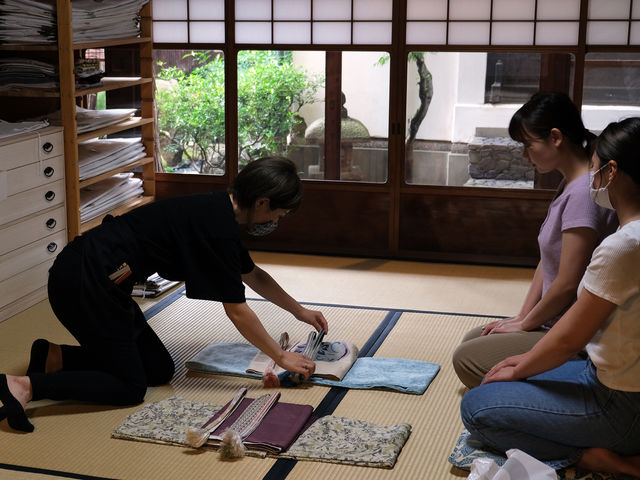 ���q�l�ƌ�ꏏ�ɁA���D�݂��f���Ȃ���f�G�ȃR�[�f�B�l�[�g�����������Ă����܂��B_UME�@SAKURA�@���s���������^������