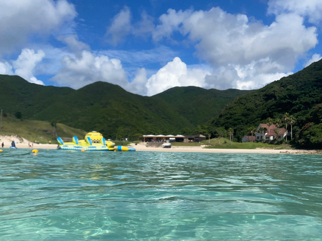 �C���璭�߂鍂�l�C������B�������l�ƎR�Ɉ͂܂ꂽ�A�ܓ��炵���_�C�i�~�b�N�Ȍi�F���L����܂��B_Marine Sports G-3