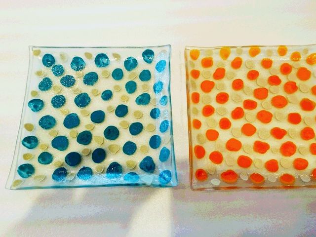 �K���X�̃v���[�g
�o���オ��1_�K���X�X�^�W�I�f���^�X�U