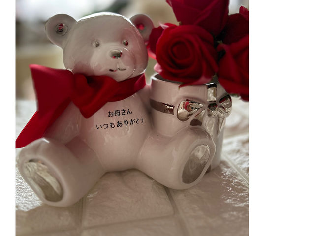 ��̓��ɂ��|�[�Z���[�c�ŃN�}�����̉������蕨_strawberry ribbon