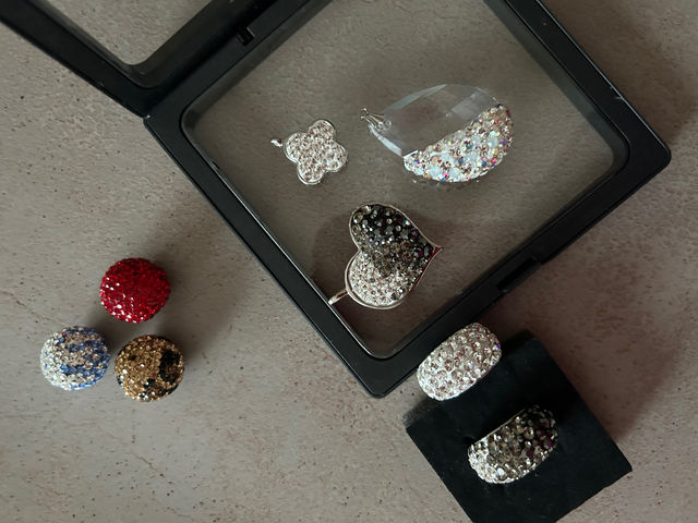 �O���[�f�R�A�N�Z�T���[_strawberry ribbon