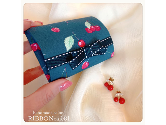 �D�킸�ɂ���R�C���P�[�XCUPOLA
�A�N�Z�T���[�P�[�X�ɂ����_RIBBON cafe 81