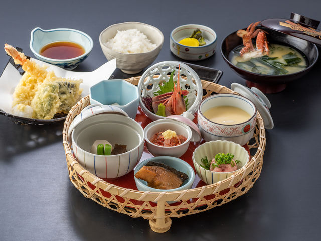 �y��������H�z�F�X�Ȗ����y���߂܂�_�z�e���E�T���~��y���@�ʊف@�ł񏕒���