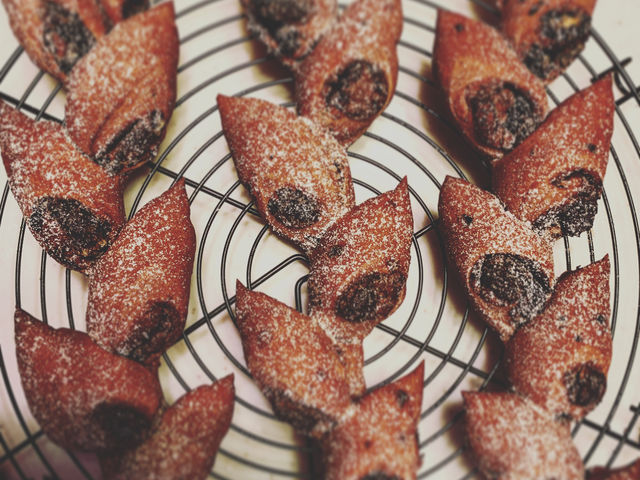 �p������Andare