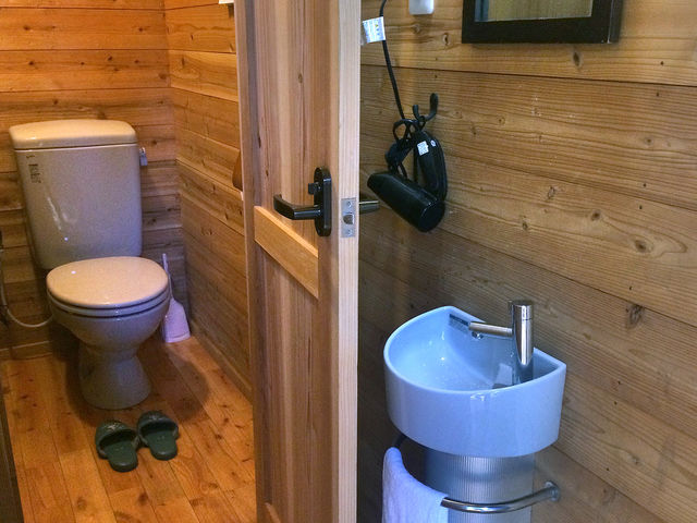 �g�C��_���v���_�C�r���O�T�[�r�X ����Ƃ���