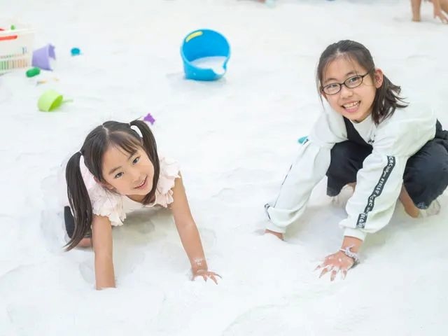 �u�T���T�����Ȃ΁v�̓z���C�g�T���h���g�p�������炳��̍���B�R�ۍ�������A�q���I�ň��S�I_�t�@���^�W�[�L�b�Y���]�[�g �C�I���������R��X