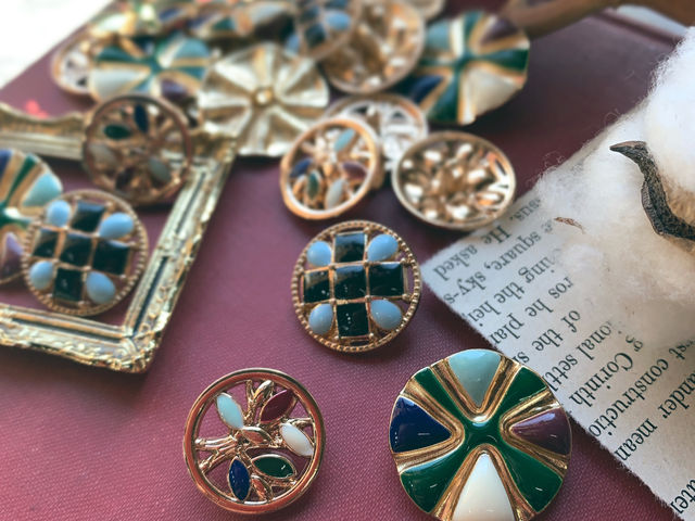 �A���e�B�[�N�{�^�������I�ŉ����B�ǂ�ȃA�N�Z�T���[�ɂ���H_cu-mu