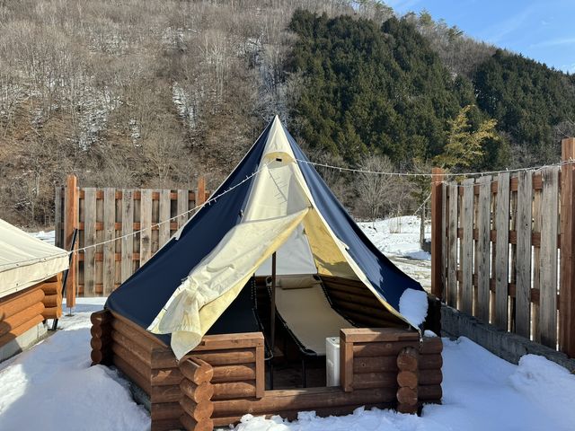 ���݂��؂�T�E�i�A�����̋�ԂŃe���gB_�V����݃����h