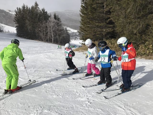 �Z�b�V�����N���u�X�L�[�X�m�[�{�[�h�X�N�[��