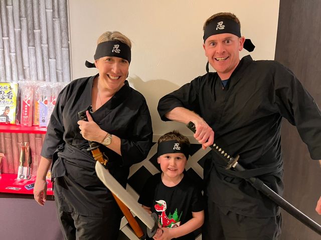 �E�ґ̌��J�t�F���h