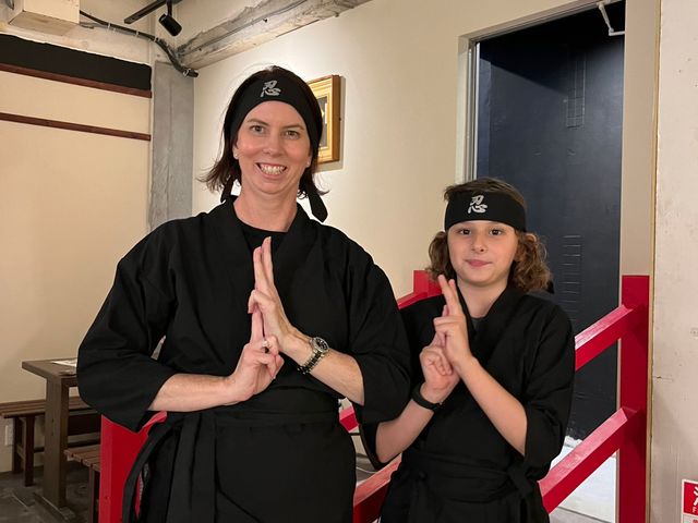 �E�ґ̌��J�t�F���h