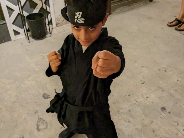 �E�ґ̌��J�t�F���h