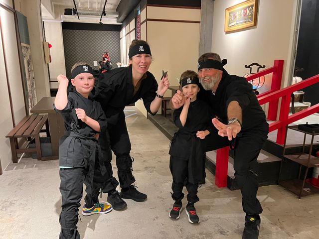 �E�ґ̌��J�t�F���h