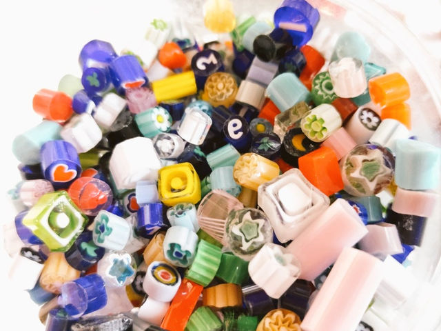 �C�^���A�̐E�l���񂪍�����~���t�B�I����
�͗l����R�����āA�ǂ��I�Ԃ������Ă��܂��܂����A������y���݂̂ЂƂł��B
_�x�l�`�A���K���X�J�t�F ���̉�