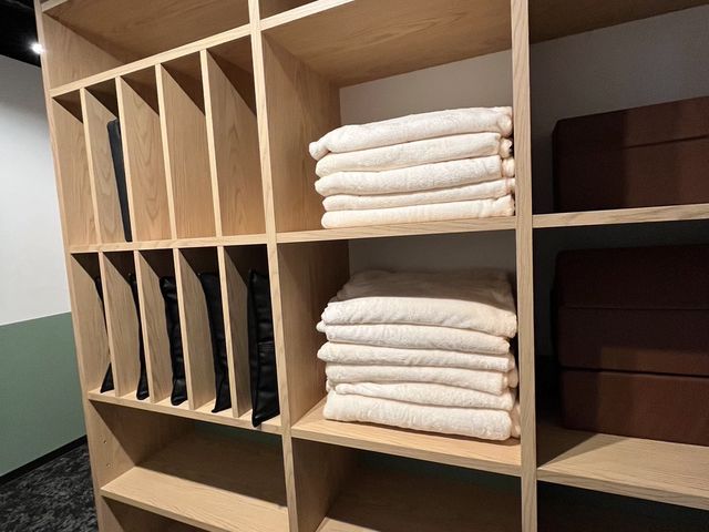 �u�����P�b�g�A�N�b�V�������̖����ݏo�i_�����[�t���qANNEX BOOK&STAY