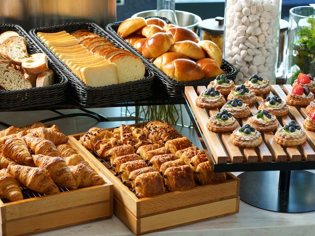 ԂƂɏ\ނ̃pւAO邱Ƃ̂ȂCibvy݂B_v~Aze|CABIN PRESIDENT|