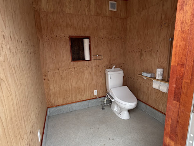 �g�C�����j���ʂŎԂ����Ή��ł�_�΂΂����t�@�[��