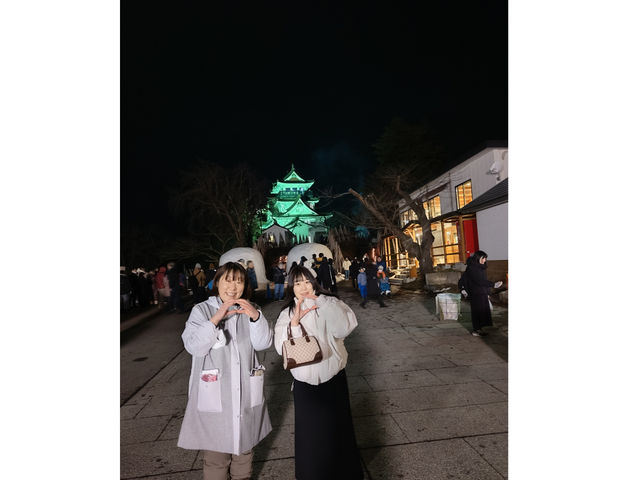 ���܂���ƁA���C�g�A�b�v���ꂽ�����_�����悱�Ă���