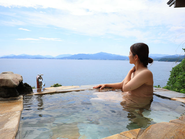 �y�T�U�G�̓��^�I�[�V�����r���[�ݐؓW�]�I�V���C�z�T�U�G����ɓo�ꂵ���A�ґ�Ȃ�����������B_����ǉ��򃊃g���[�g �I�v�̋G