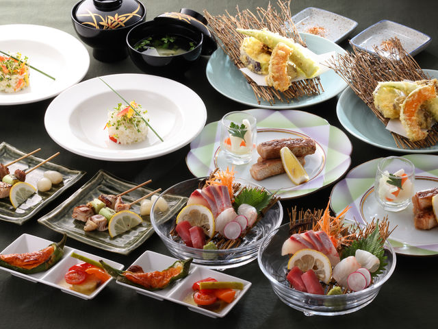 �y�G�߃R�[�X���΃C���[�W�z�C�̌b�݂ƒn���̏{�������������Η����i�ʐ^��2�l�O�j_����ǉ��򃊃g���[�g �I�v�̋G