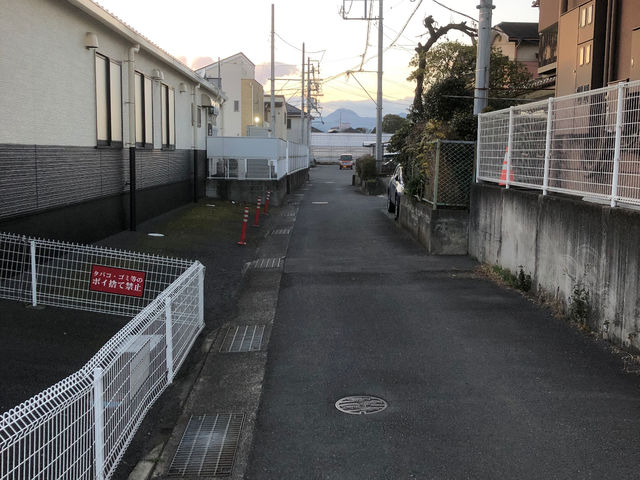 �����������Ƃ���ł��B����Ⴂ������Ȃ�܂��̂Œ��ӂ��K�v�ł��B���Ƀn�E�X�������܂��B�N�����N�ŋȂ������Ƃ���ɓ������L��܂��B_�t�� �}�`���A