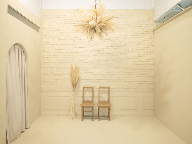 �����K�ǂ̔w�i�ŎB�e�ł��܂��B_ANTWARP STUDIO