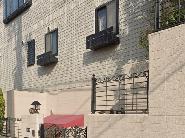 �A�g���G���u���̊O�ςł��I�I_�A�g���G���u�����|�N���X�|�^���u��