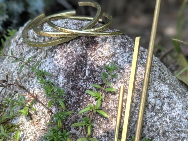 �o���O�����ł���_���J�A�[�g��