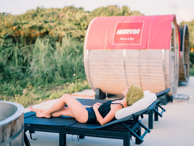 �������w�̂ƂƂ̂��X�y�[�X����_�ÉF�����T�E�i�e�B�[�_