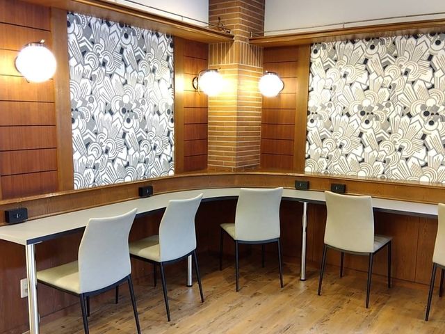 �z�e���T���R�[����