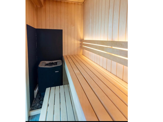 ���E�����E��������̃T�E�i_�y���V��z�e��&���]�[�g