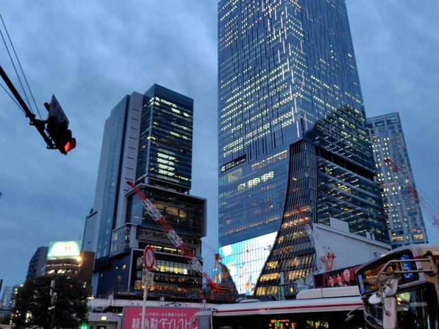 �^���[�Y��