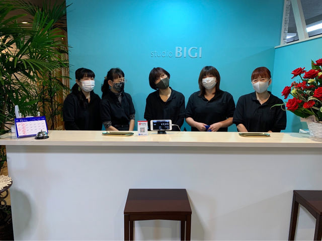 �͉̂��������X�^�b�t�B�����҂����Ă���܂�_studio BIGI