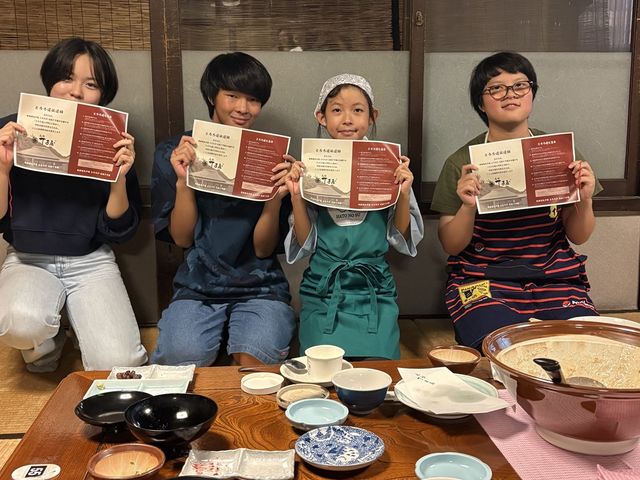 �S�H���𖳎��I������������̏����Ă���u�`���t�v�F�菑���v���[���g�B���Ђ��ƒ�ł��u�Ƃ�듹�v���ɂ߂Ă��������B_�Ƃ��`�̒��q��