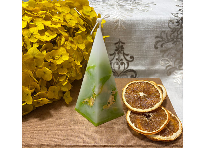botanical candle MUSUBI