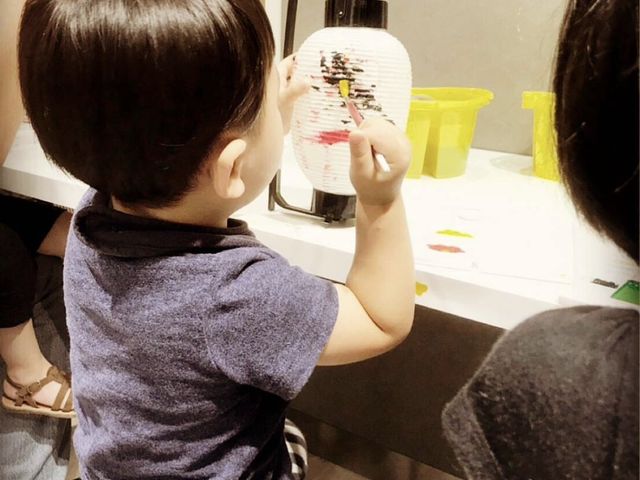 �ꐶ�����ɊG��`���Ă��܂��B_������Ѓ��}�O�`