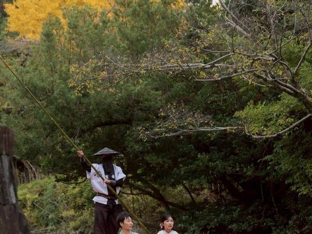 ���R�Ɨ��j�����a�������̐쉺��B�������ƏM�ɗh���Ȃ���A�����̖����̎��Ԃ����y���݂��������B_�쉺�藳���������