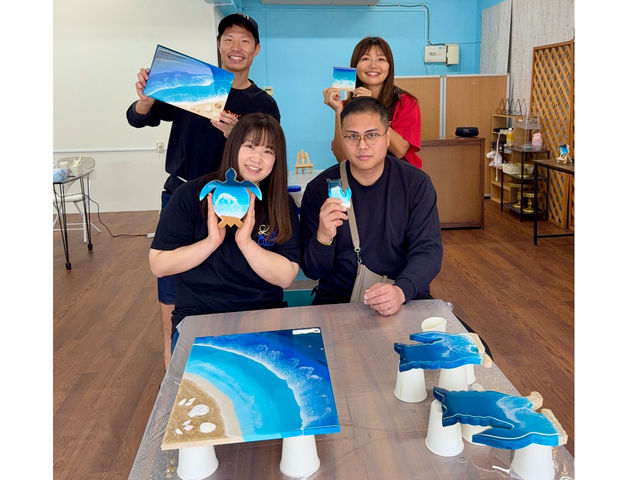 �Ί_�����W���A�[�g�̌��H�[