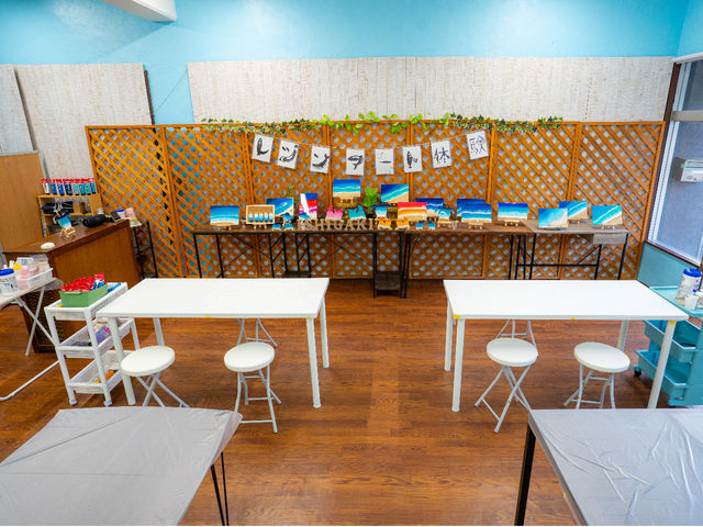 �Ί_�����W���A�[�g�̌��H�[