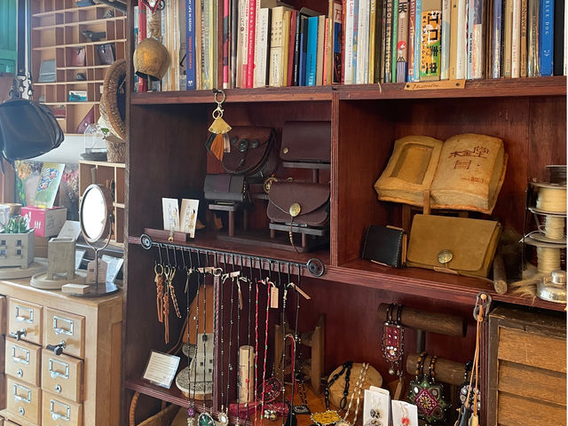 �Z���N�g�G�݂ƃ��U�[�N���t�g�̓X�؋����ł�_�؋���