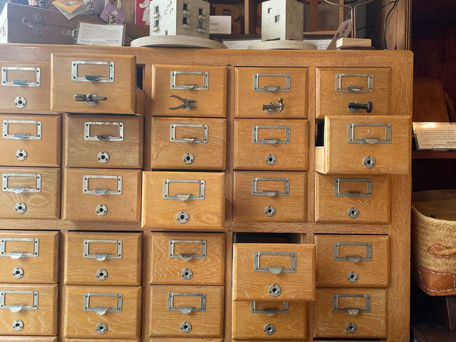 �X�܃X�y�[�X�̎G�݂�������育������������_�؋���