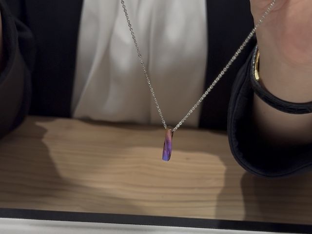 ���F�̌��Ŋ��������g�b�v�̓l�b�N���X�ɂ��Ă��d�グ���܂�_ETERNAL FIRST DIAMOND�É�
